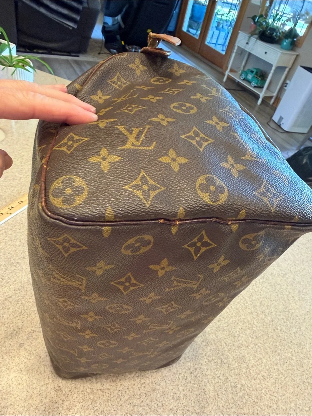 Louis Vuitton Monogram Canvas Speedy 30 Handbag key,lock,dustbag included SP0956